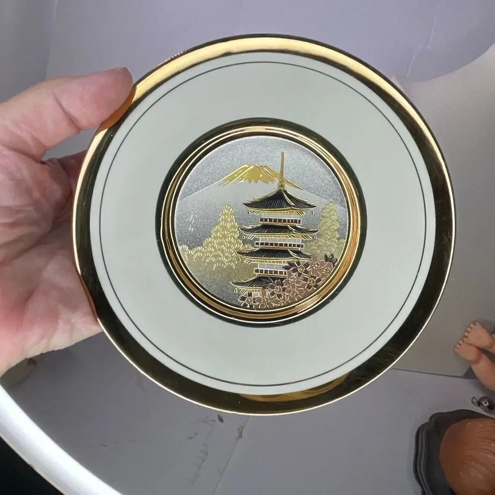 Japanese Chokin art decorative curled edge dish.